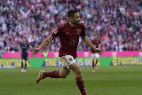 爱游戏网页包含勒沃库森迎欧冠关键赛，赛前绝杀压哨，悬念犹存，细节决定成败的词条