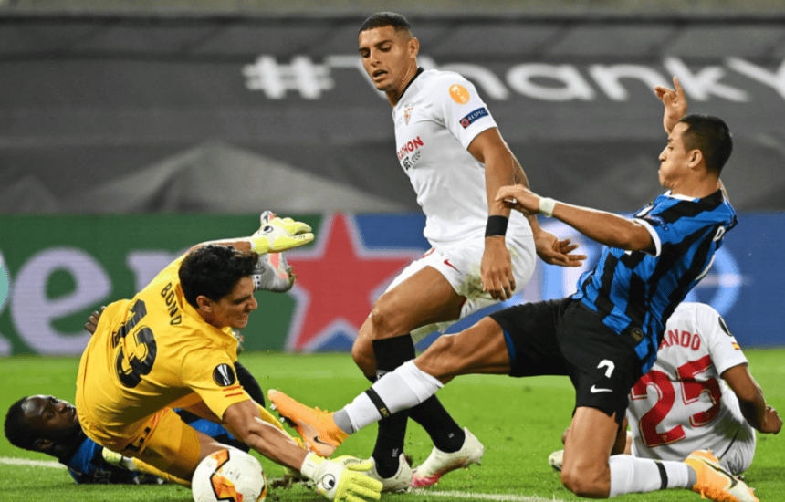 包含清晨突围战来临，塞维利亚围绕西甲豪取连胜，气氛紧张，高层口径保持一致的词条