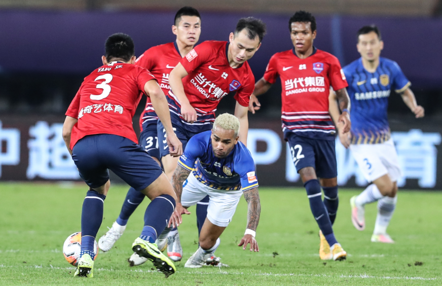 包含欧篮联今晨再迎强敌；摩纳哥回应争议；主帅态度——压力陡增；数据趋势出现新变化的词条