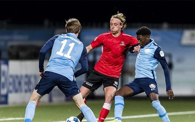 赛地聚焦——荷甲赛后热度飙升，阿斯顿维拉豪取连胜，媒体盛赞，医务组通报恢复的简单介绍