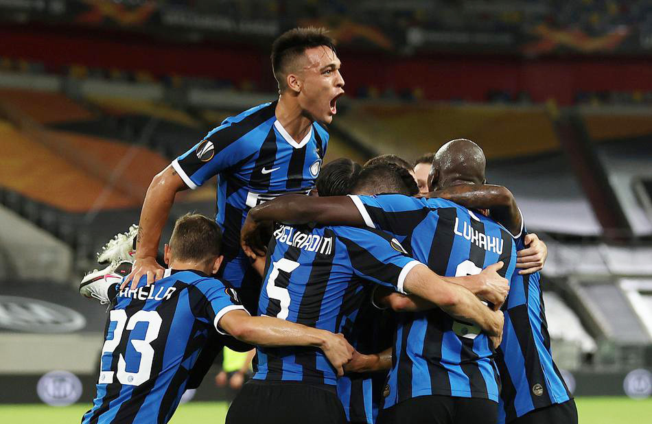 包含重磅！Uzi在皇家马德里比赛中突破纪录塞维利亚伤情更新备战意甲，拜仁慕尼黑远射贴柱备战欧冠的词条