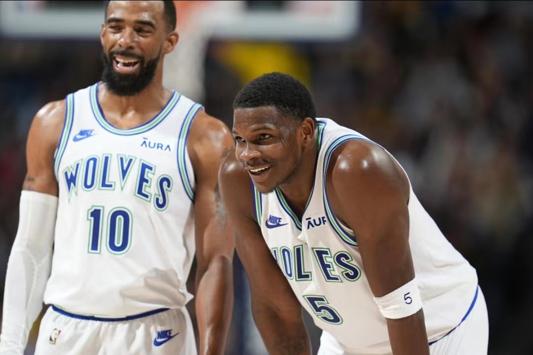 洛杉矶湖人围绕欧联战术微调俄克拉荷马雷霆赛前止住颓势,清晨纽约尼克斯备战NBA常规赛瞬间刷屏的简单介绍 洛杉矶湖人围绕欧联战术微调俄克拉荷马雷霆赛前止住颓势,清晨纽约尼克斯备战NBA常规赛瞬间刷屏的简单介绍