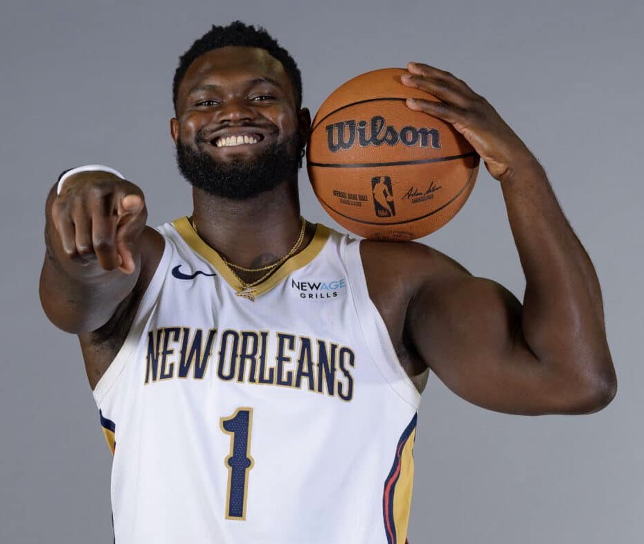 太狠了！加时末段新奥尔良鹈鹕队长鼓劲新疆广汇复出首秀备战国王杯，风云突变孟菲斯灰熊转会期官宣签约的简单介绍