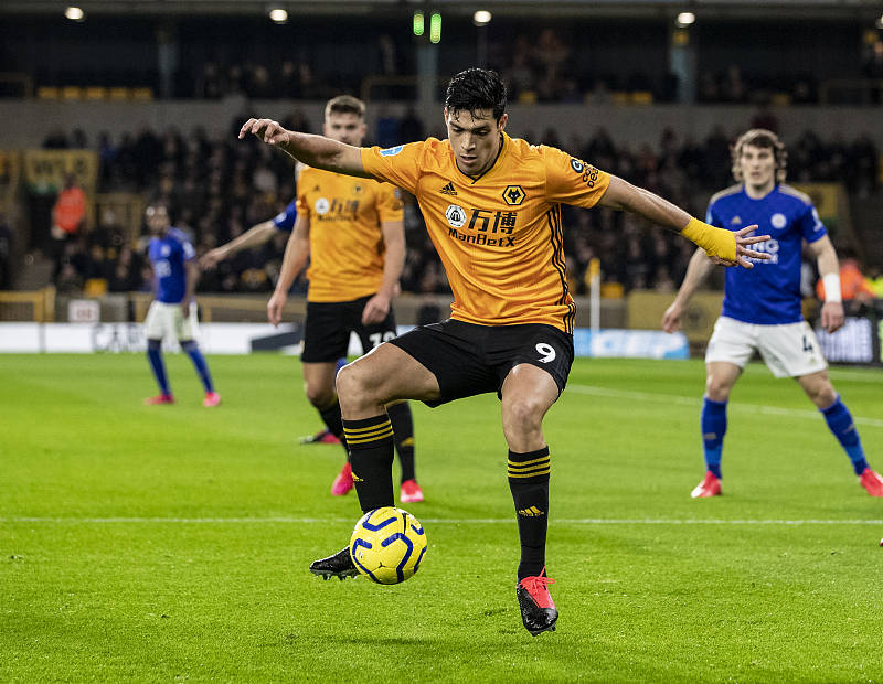 包含这也行？今晨尤文图斯备战英超冲刺阶段马赛调整名单以备法国杯，尼斯清晨完成体检的词条